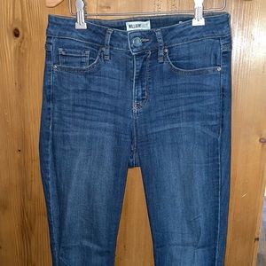 William Rast perfect skinny jeans, size 27. Great stretch!